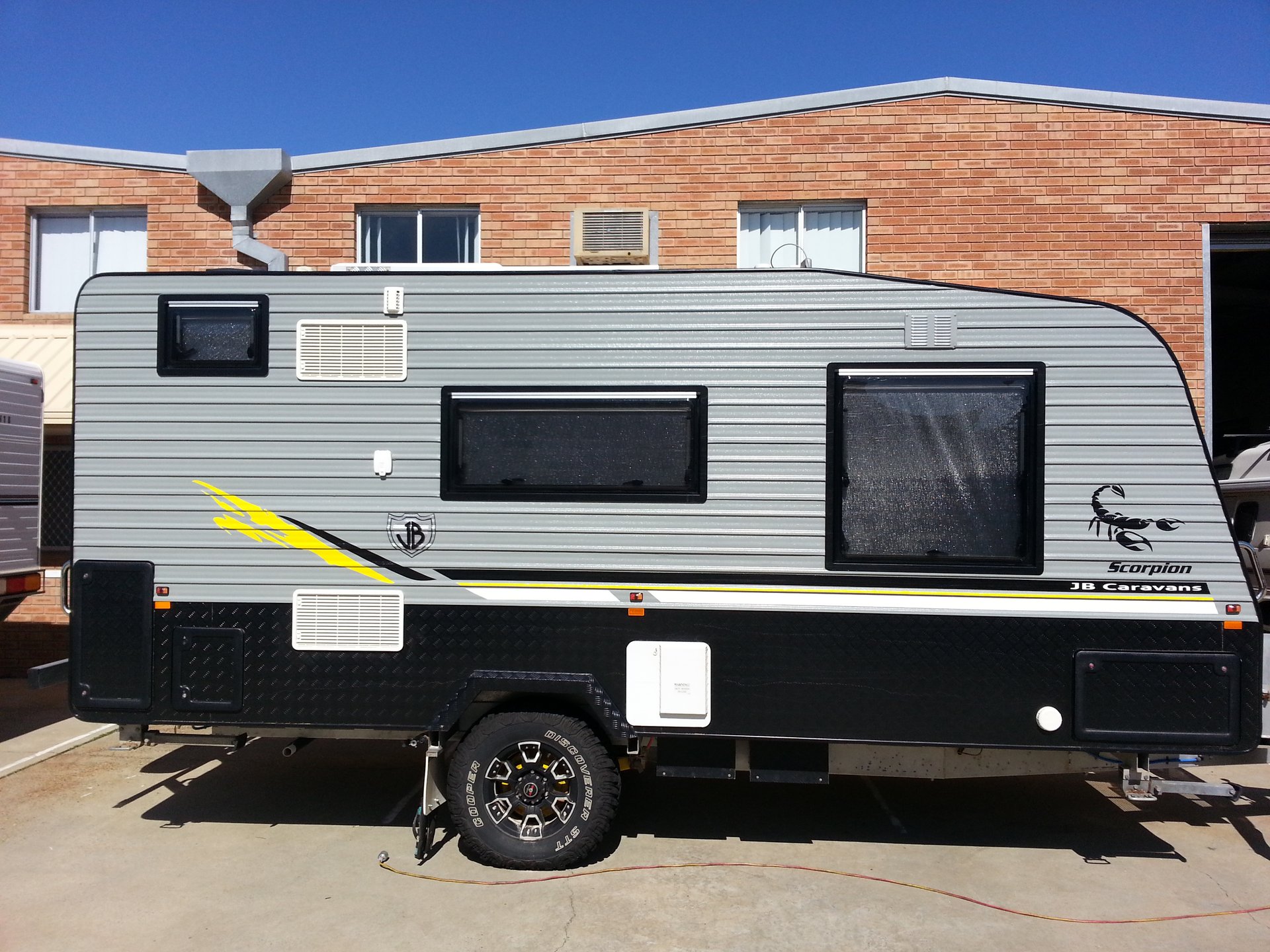 Caravans & Trailers