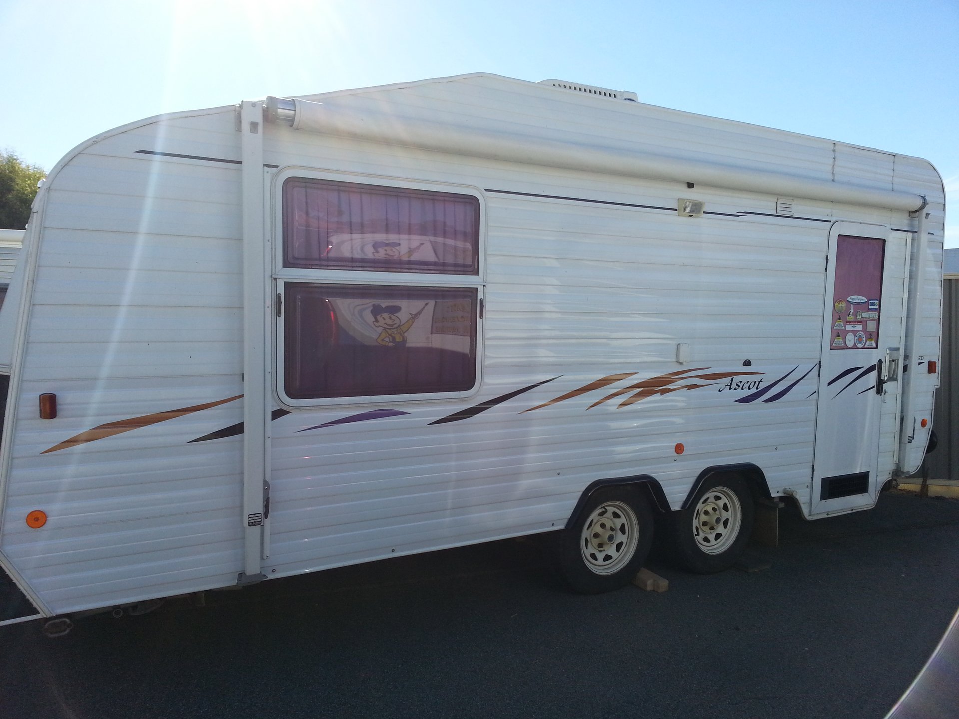 Caravans & Trailers
