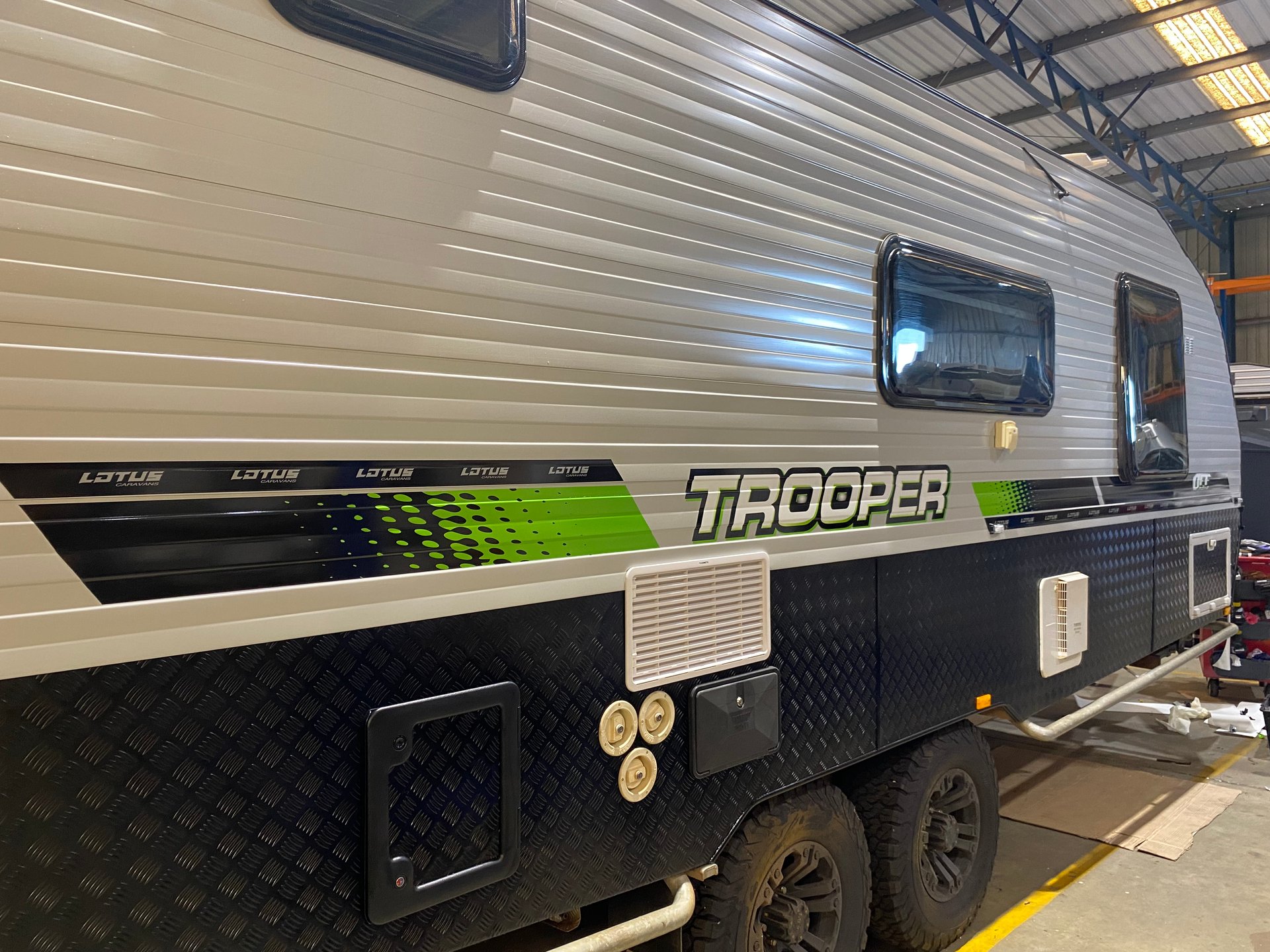 Caravans & Trailers