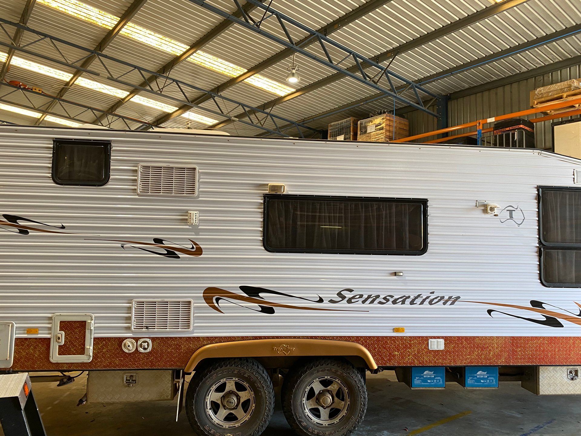 Caravans & Trailers