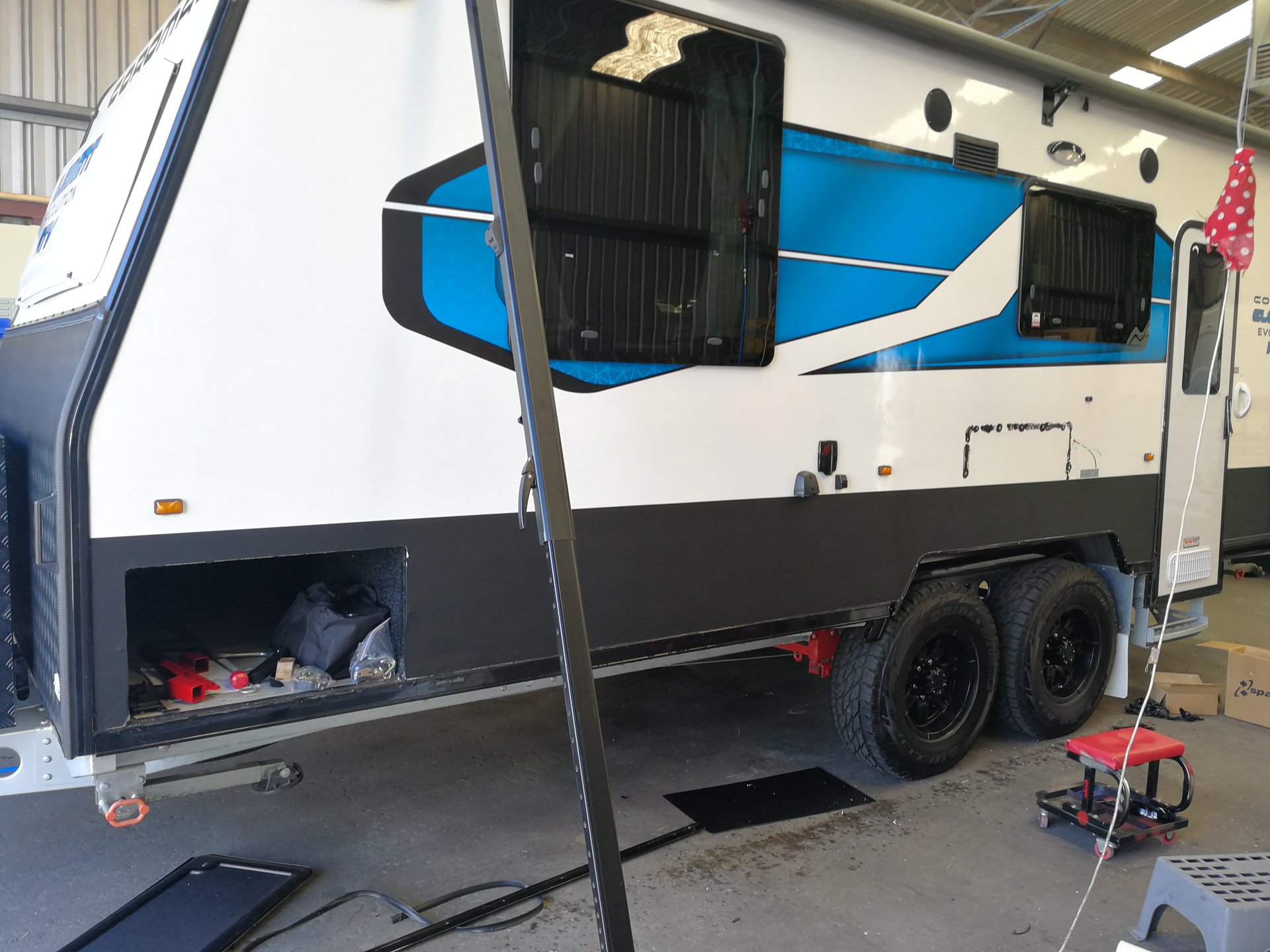 Caravans & Trailers