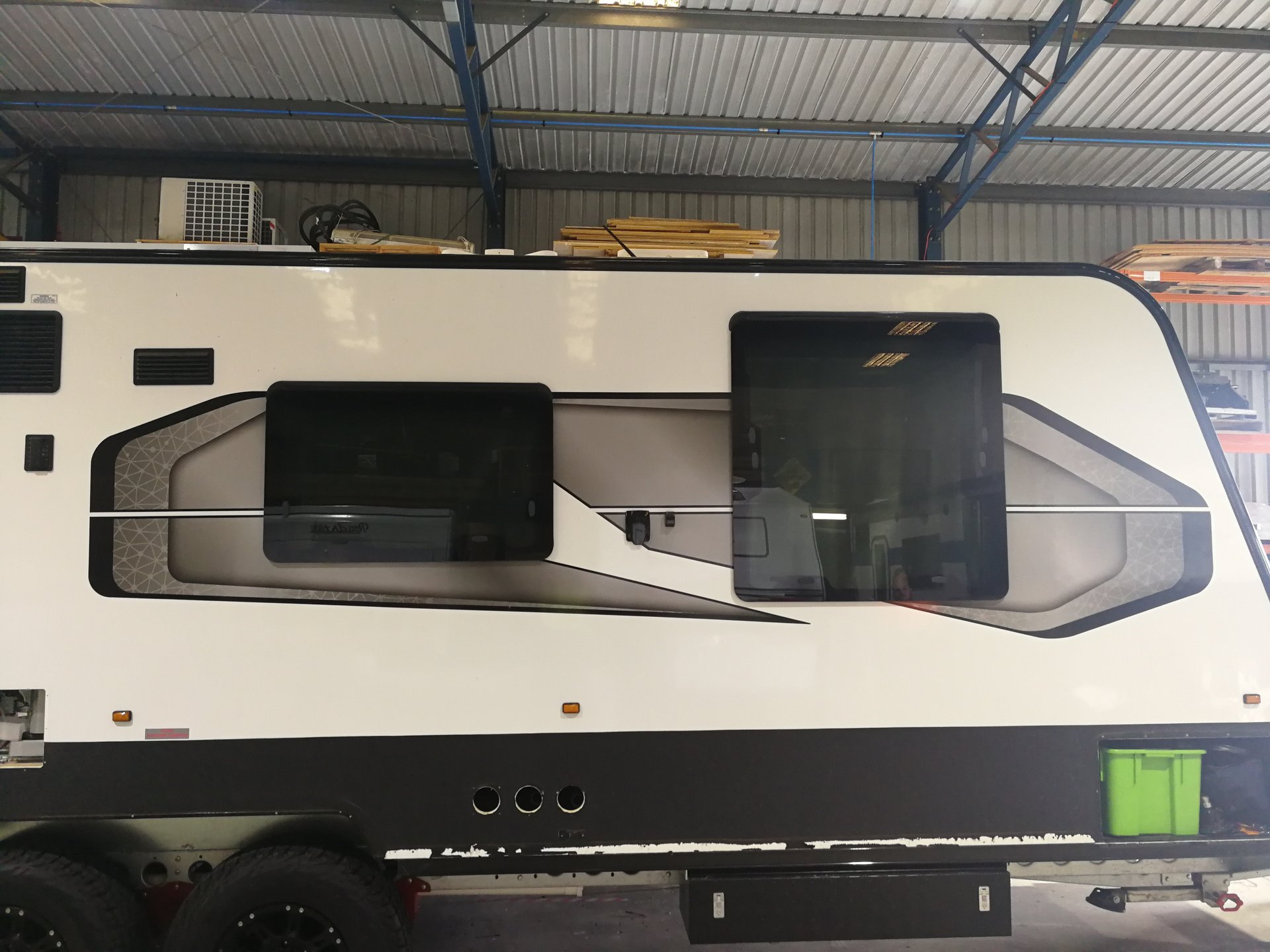 Caravans & Trailers